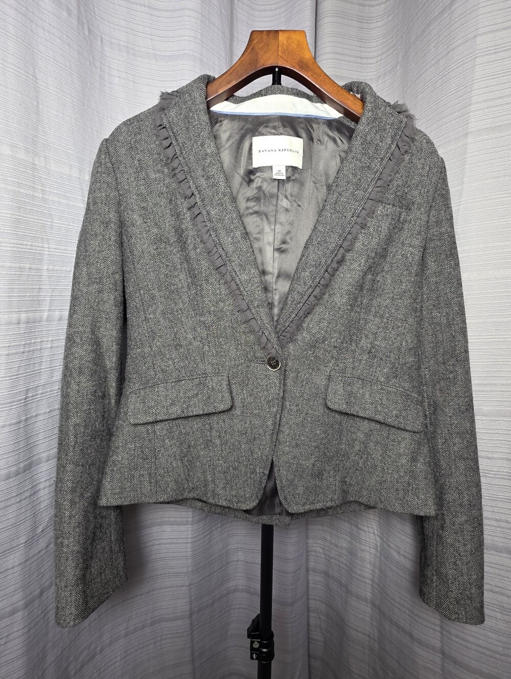 Banana Republic Wool Blend Herringbone Blazer 10 Fringe Quiet Luxury Academia